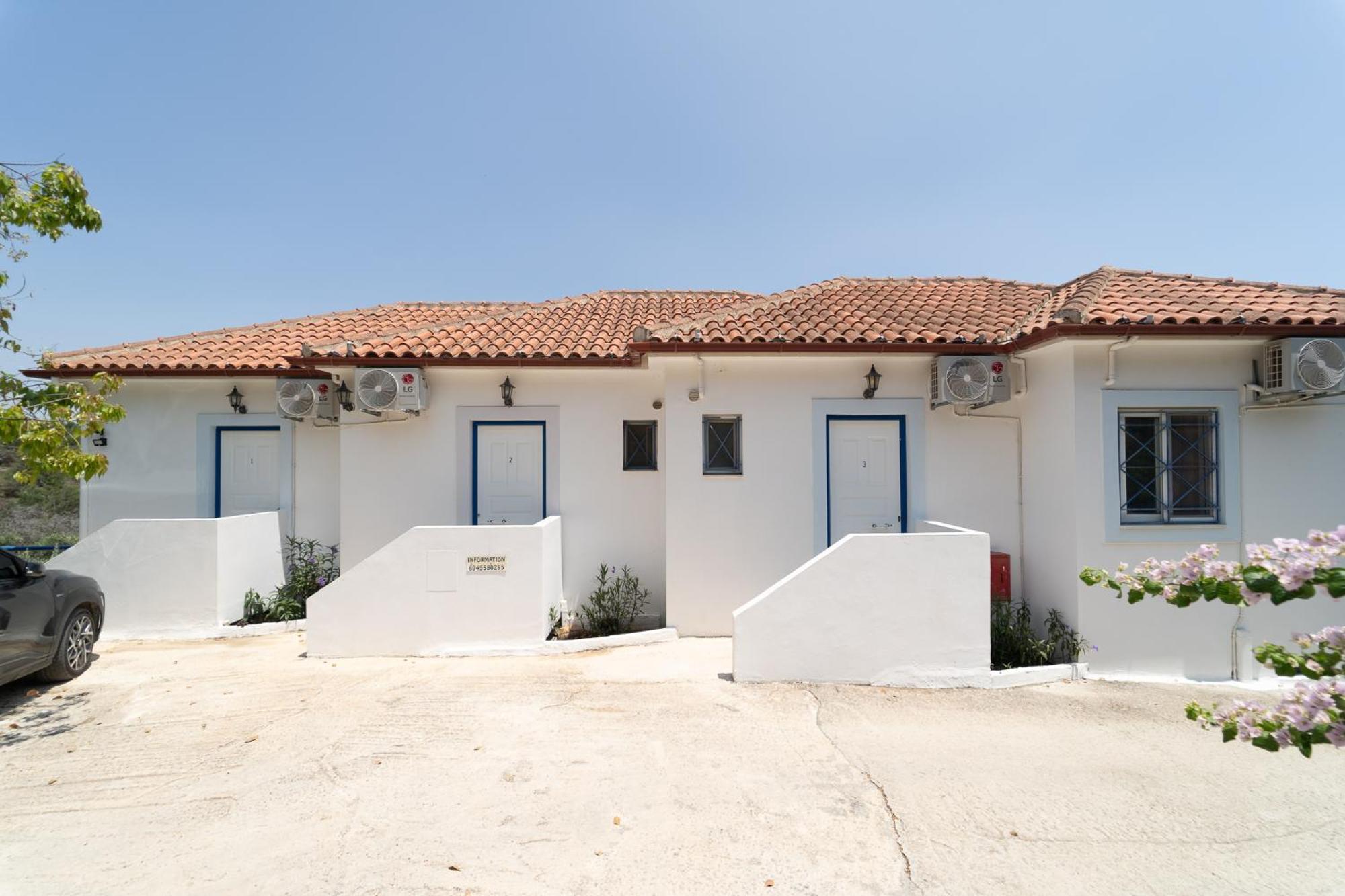 Blue Houses Maisonettes Kamaria  Bagian luar foto